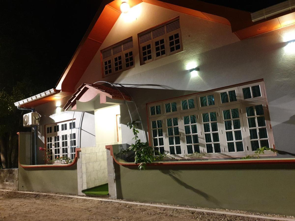 Fuvahmulah Inn Exterior foto